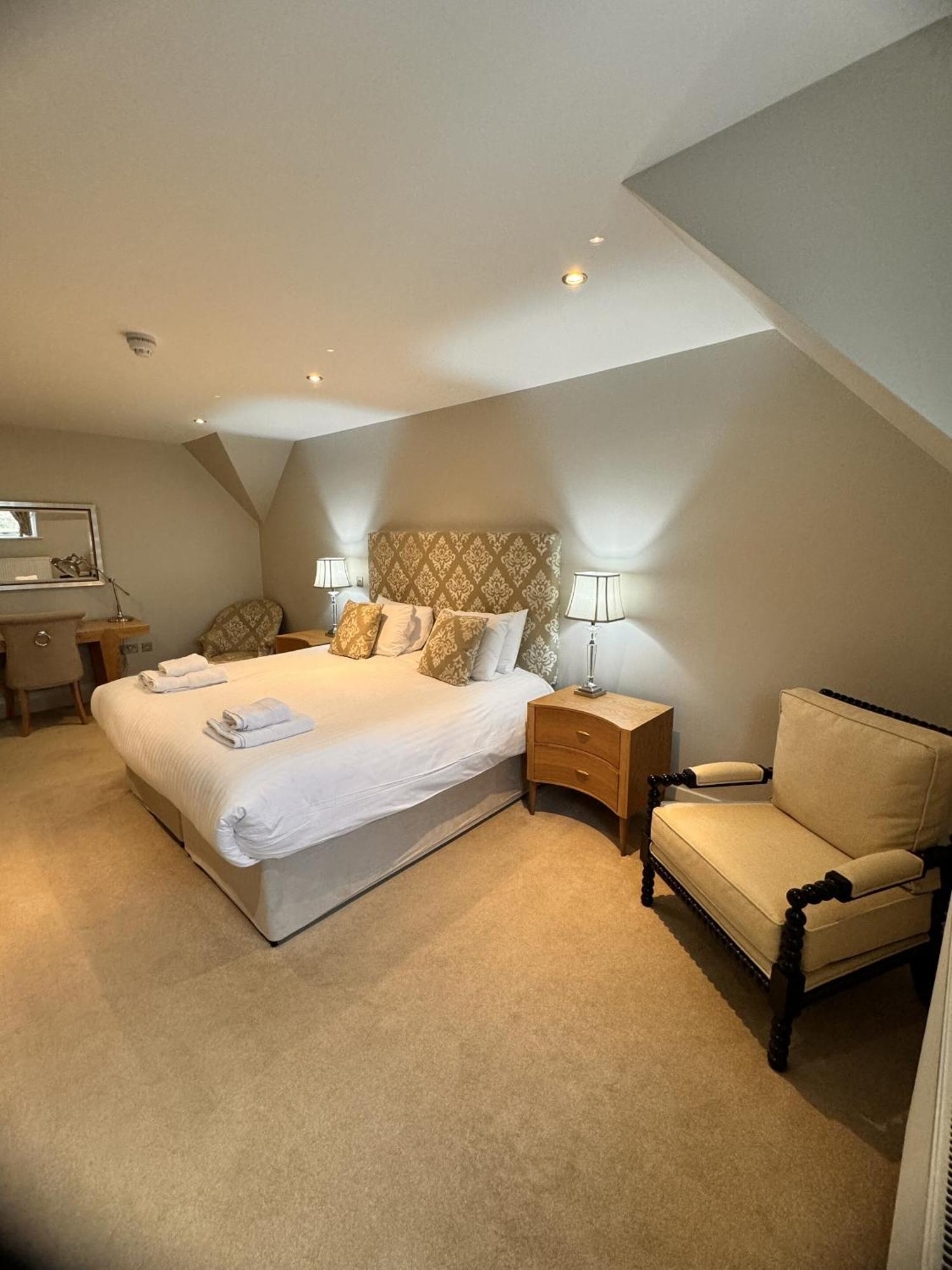 The Kings Head Country Hotel Great Bircham Екстер'єр фото